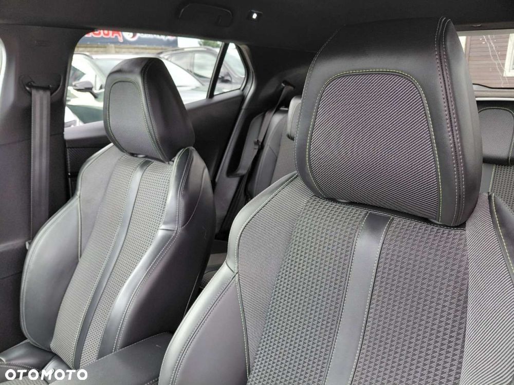 Peugeot 2008 - 15