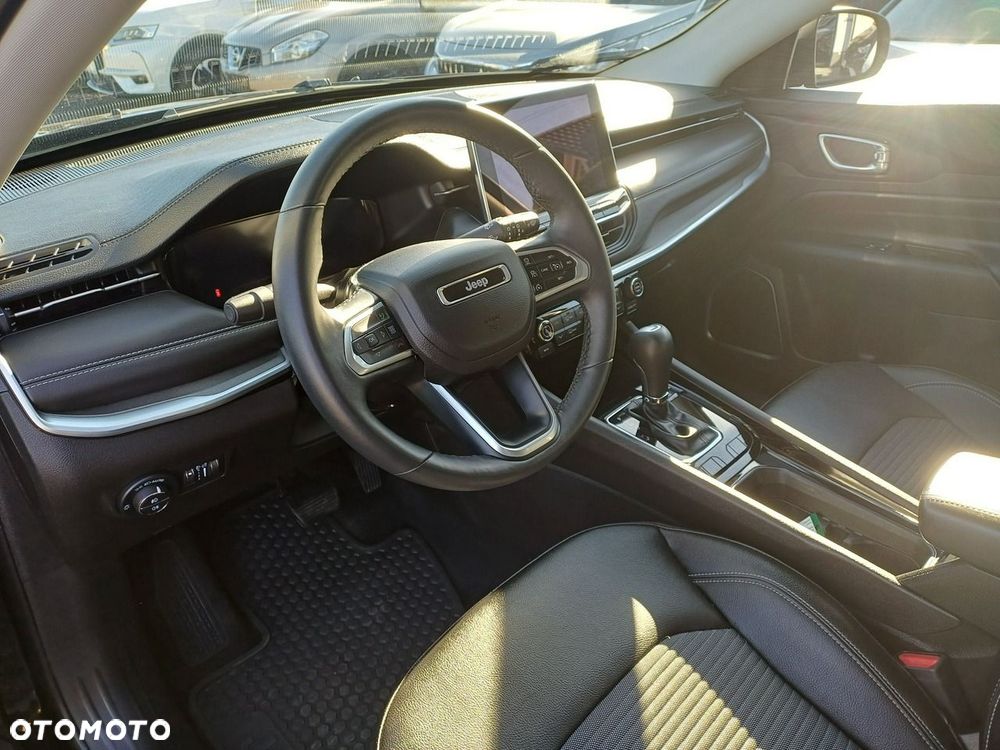 Jeep Compass - 14