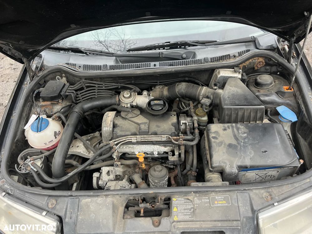 Dezmembrez Skoda Fabia 1 negru break 1,4 TDI facelift 2006 - 3