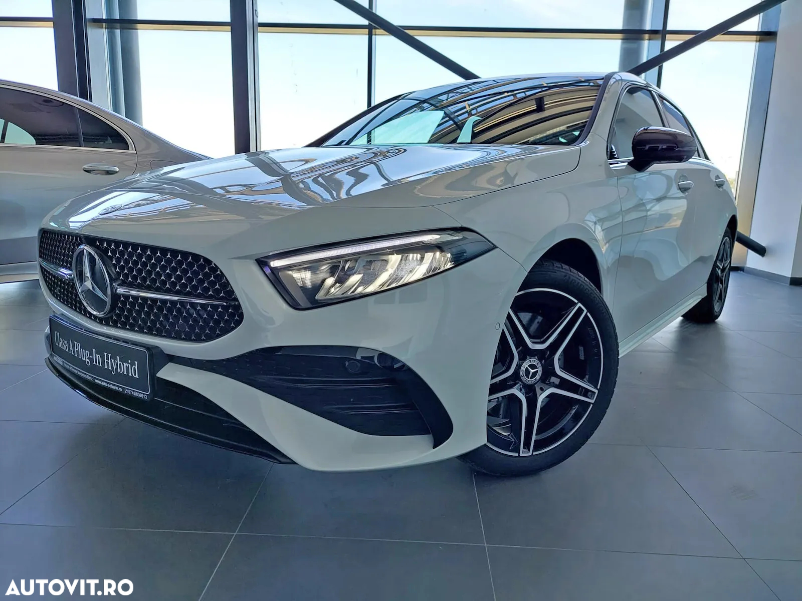 Mercedes-Benz A 250 e 8G-DCT AMG Line Advanced Plus - 2