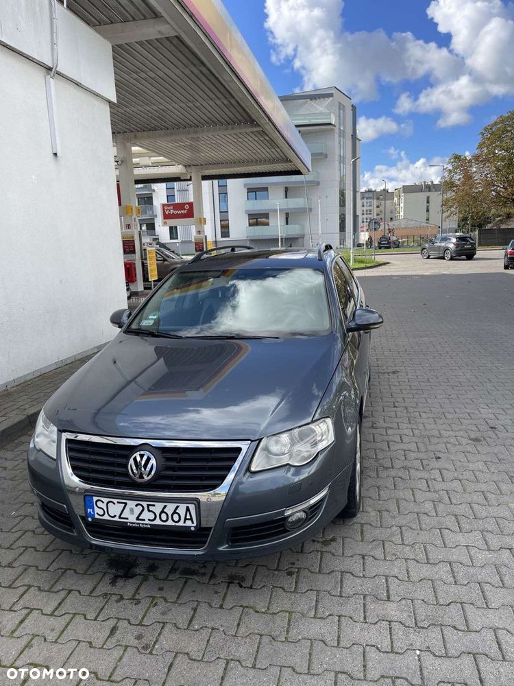 Volkswagen Passat - 17