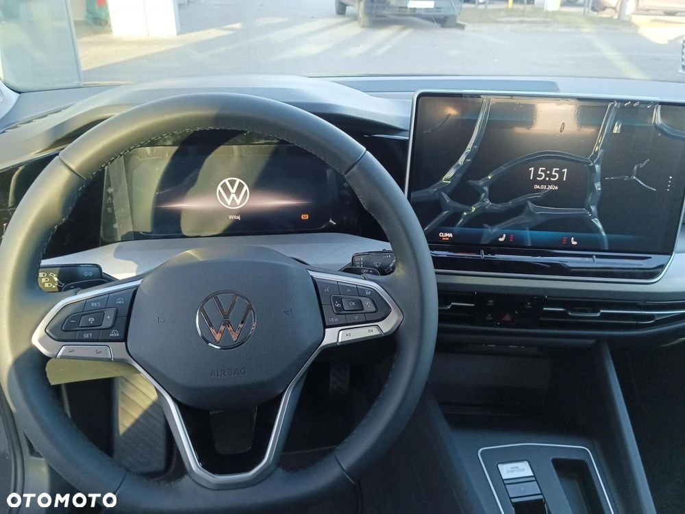 Volkswagen Golf - 21