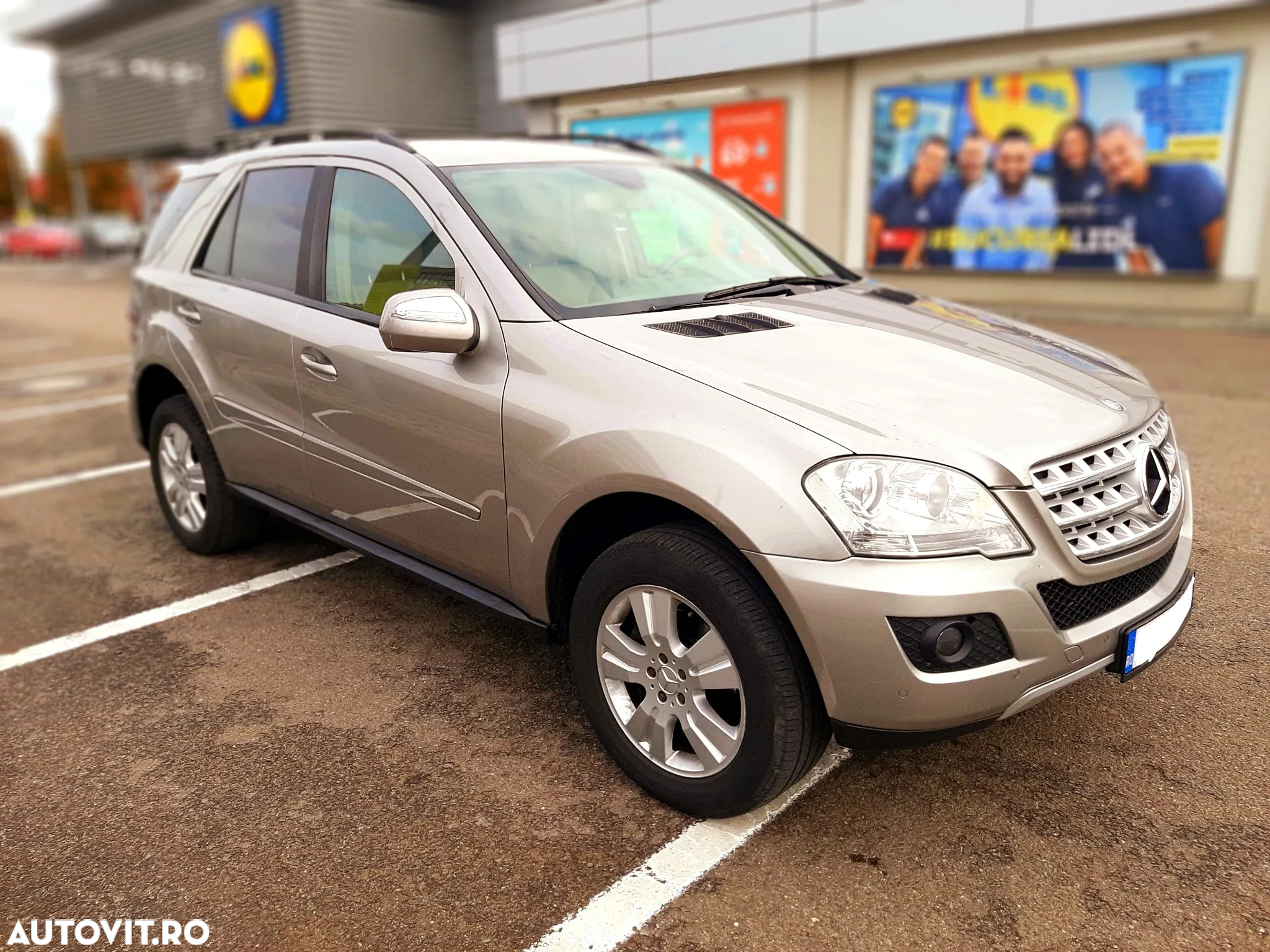 Mercedes-Benz ML - 11