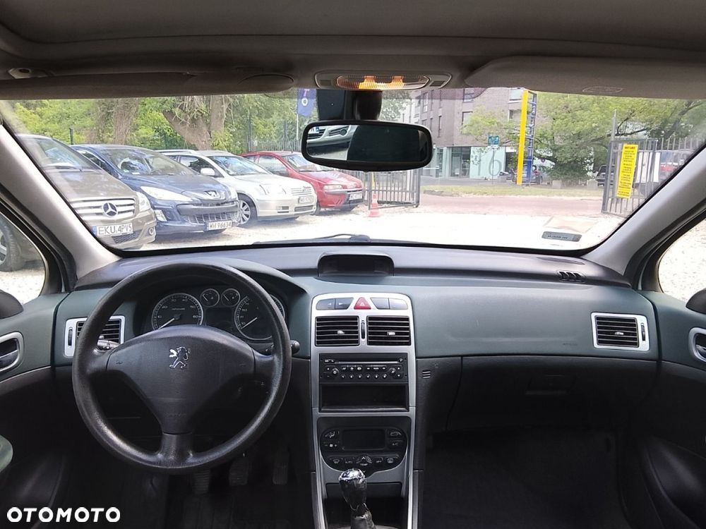 Peugeot 307 - 8