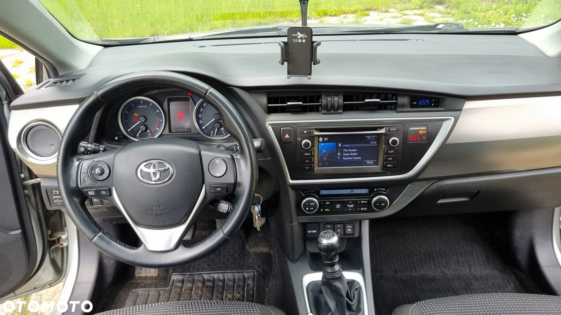 Toyota Auris 1.6 Premium - 8
