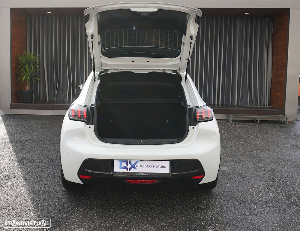 Peugeot e-208 50 kWh GT Pack - 16