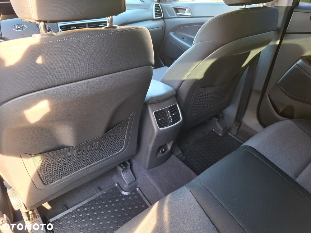 Hyundai Tucson 1.6 GDi 2WD Advantage - 28