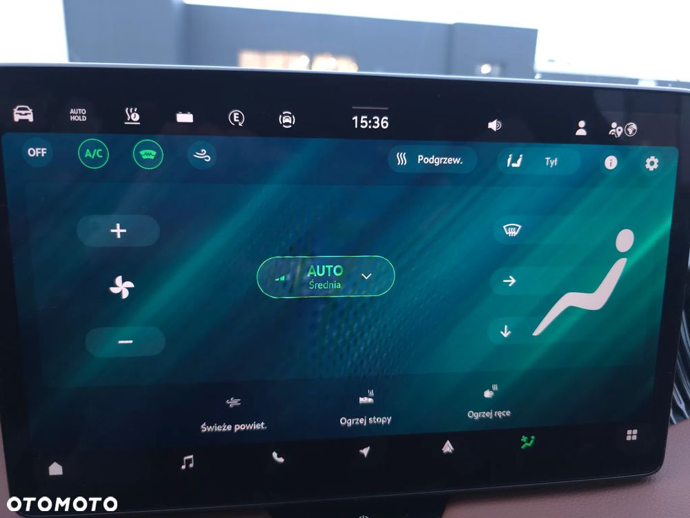 Skoda Superb 1.5 TSI mHEV L&K DSG - 37