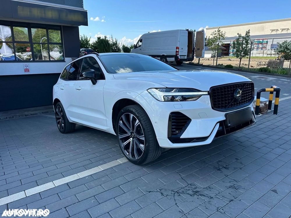Volvo XC 60 T6 AWD Recharge Geartronic RDesign - 2