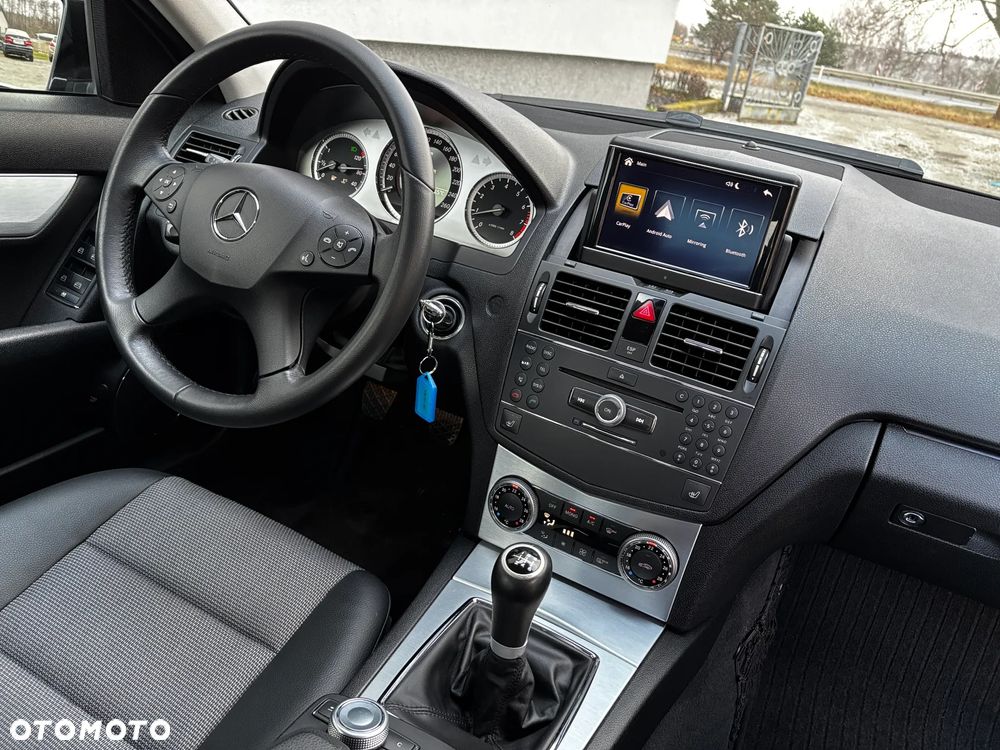 Mercedes-Benz Klasa C 180 Kompressor Avantgarde - 31