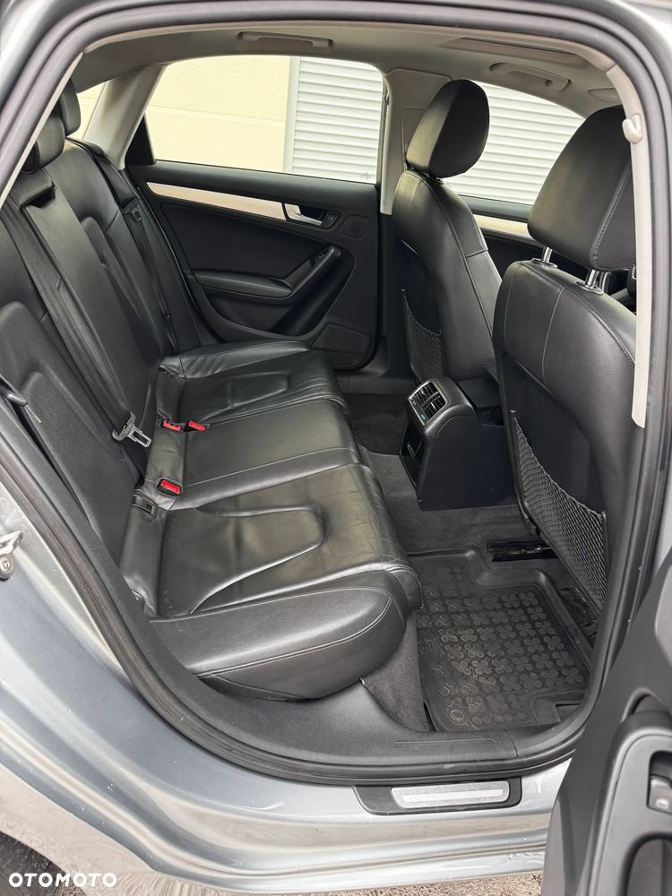 Audi A4 Limousine 2.0 TFSI Quattro S tronic - 29