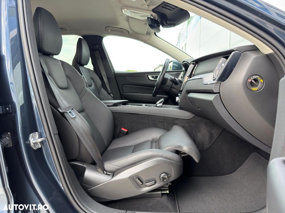Volvo XC 60 B5 MHEV AT8 AWD Inscription - 12