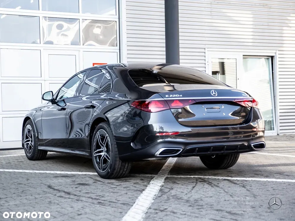 Mercedes-Benz Klasa E 220 d mHEV 4-Matic AMG 9G-Tronic - 5