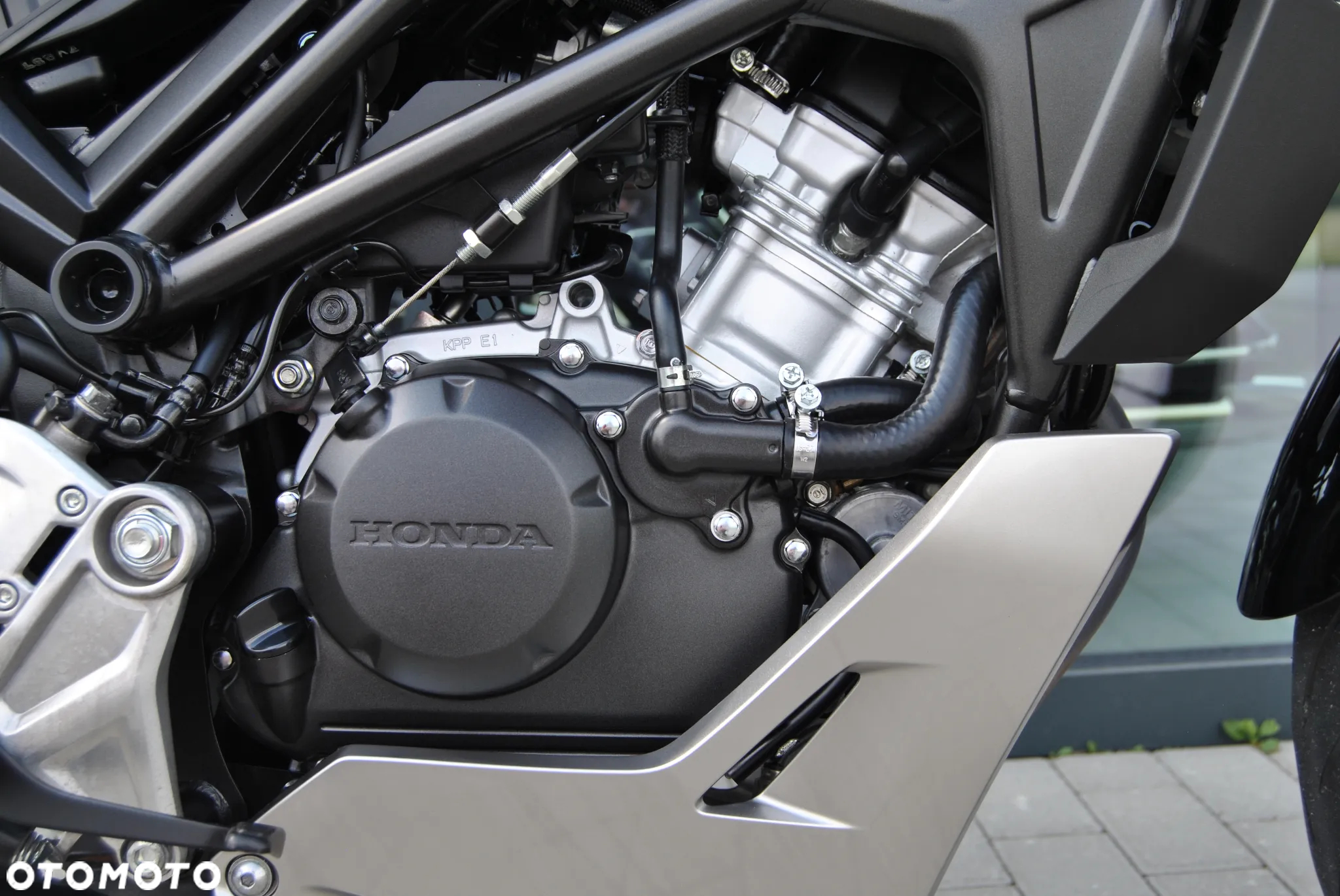 Honda CB - 10