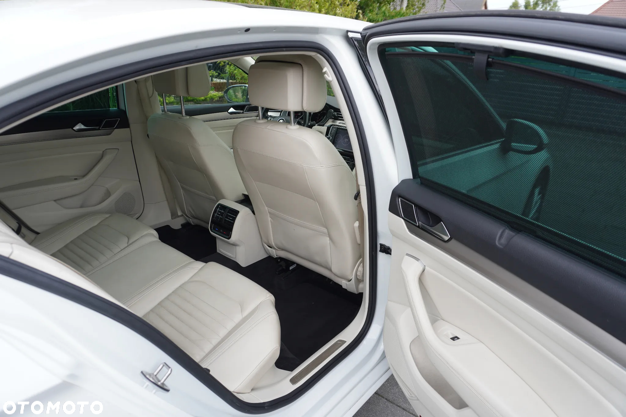 Volkswagen Passat 2.0 TSI BMT Highline DSG - 23