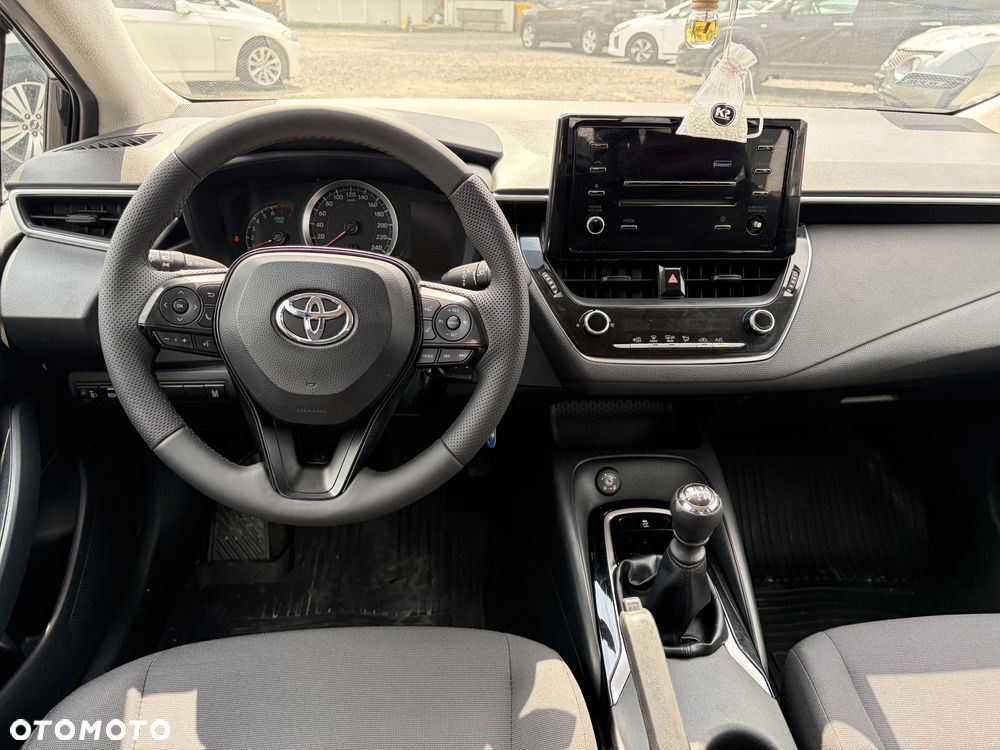 Toyota Corolla 1.6 Comfort - 14