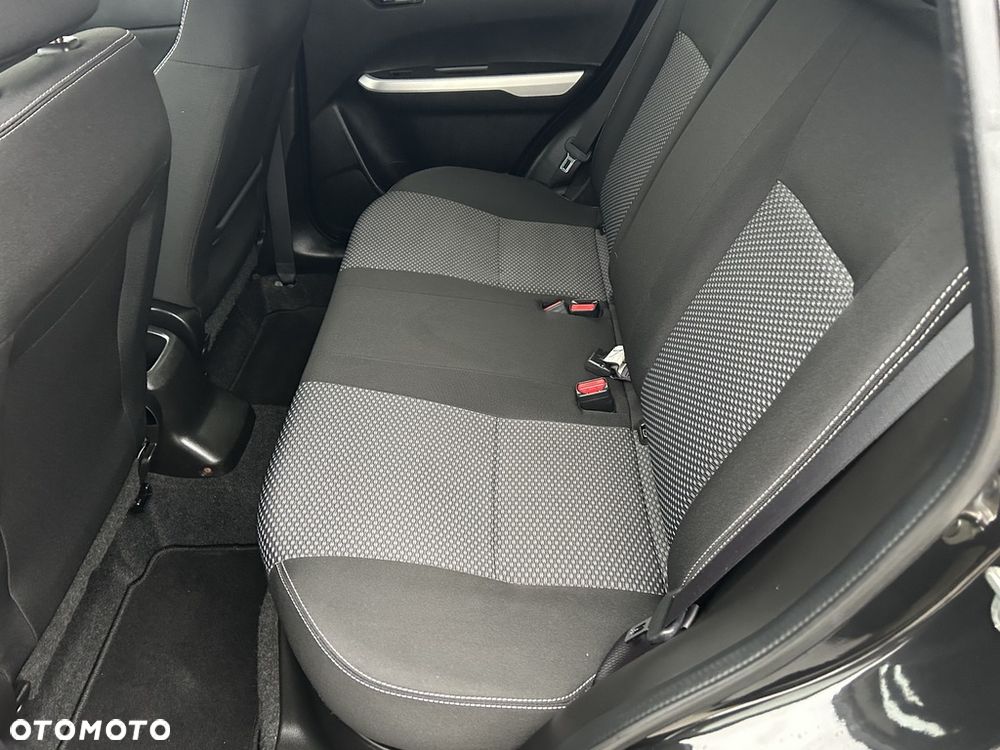 Suzuki Vitara 1.6 Premium 2WD - 25