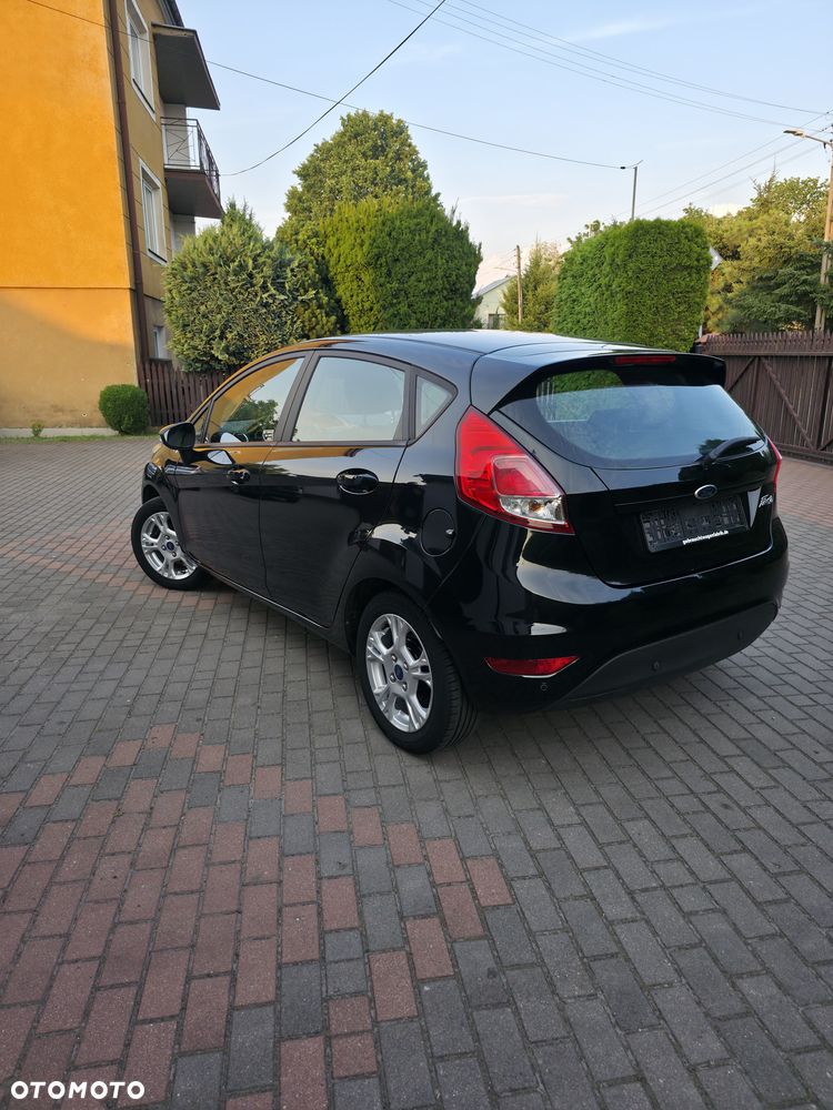 Ford Fiesta 1.0 Champions Edition - 4