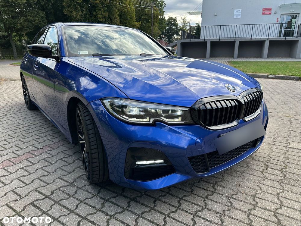 BMW Seria 3 320d xDrive M Sport Shadow sport - 25
