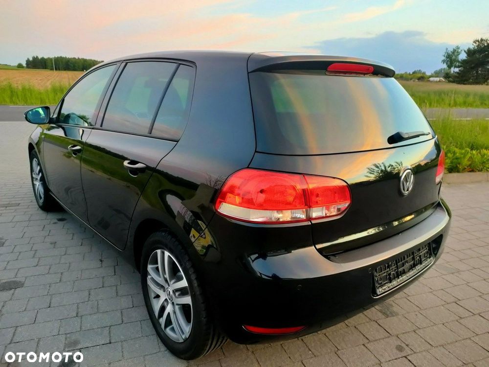 Volkswagen Golf - 5