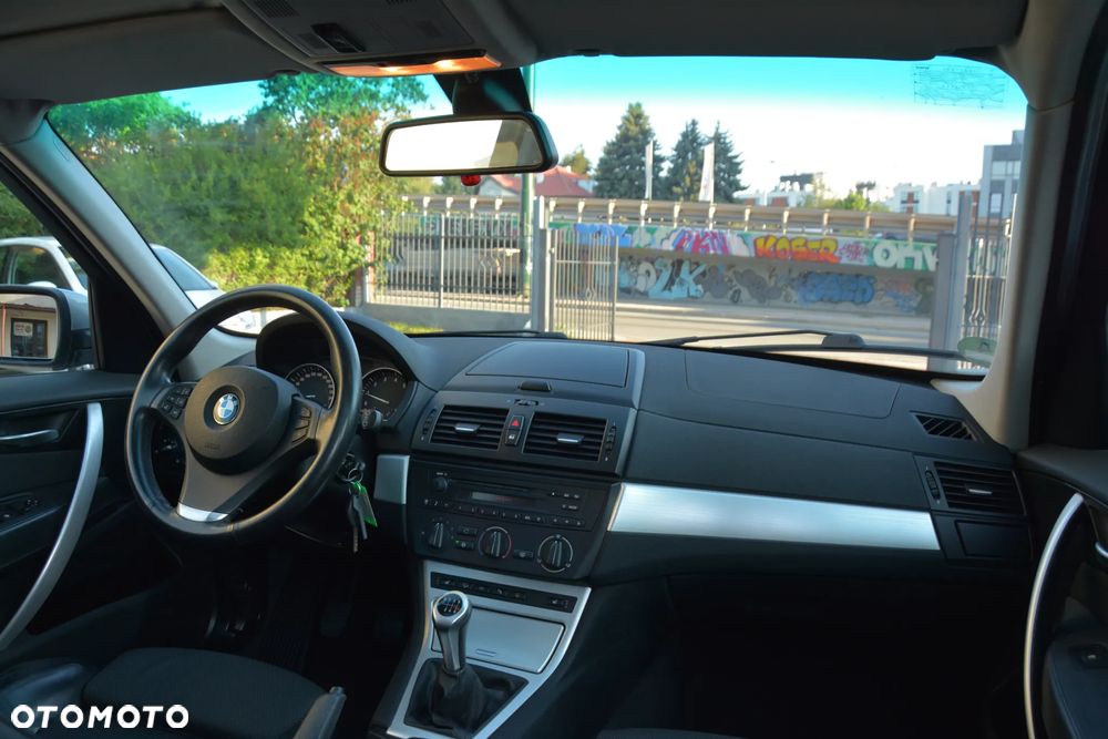 BMW X3 xDrive20i - 9