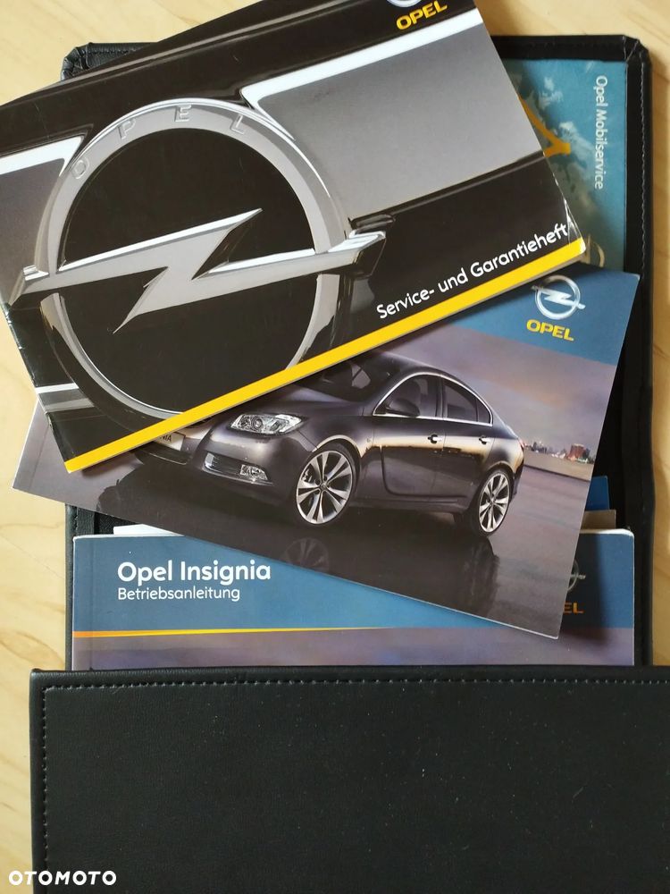 Opel Insignia 2.0 CDTI Sports Tourer - 16