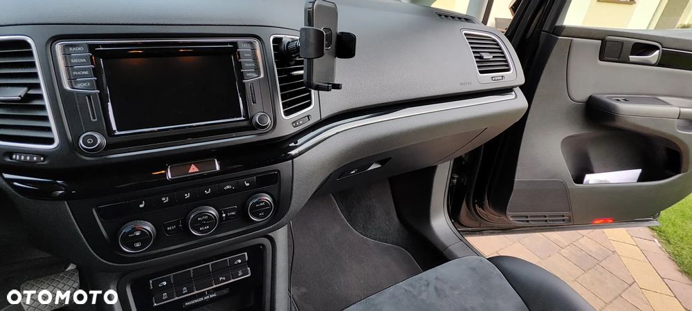 Volkswagen Sharan - 16