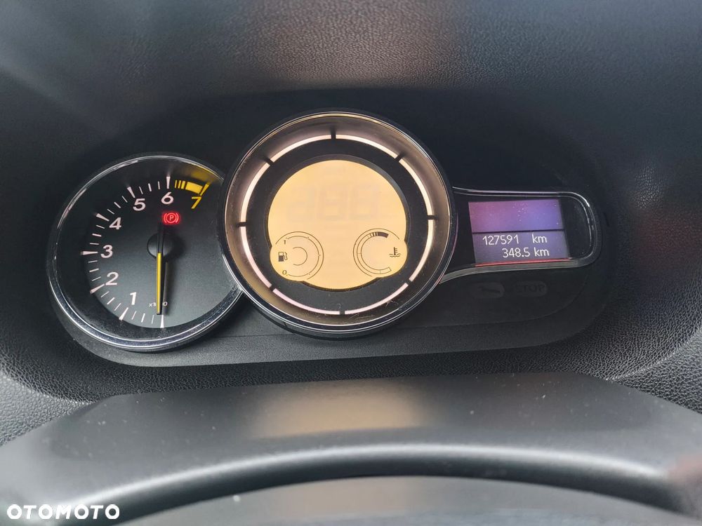 Renault Megane 1.6 16V 110 LIMITED - 6