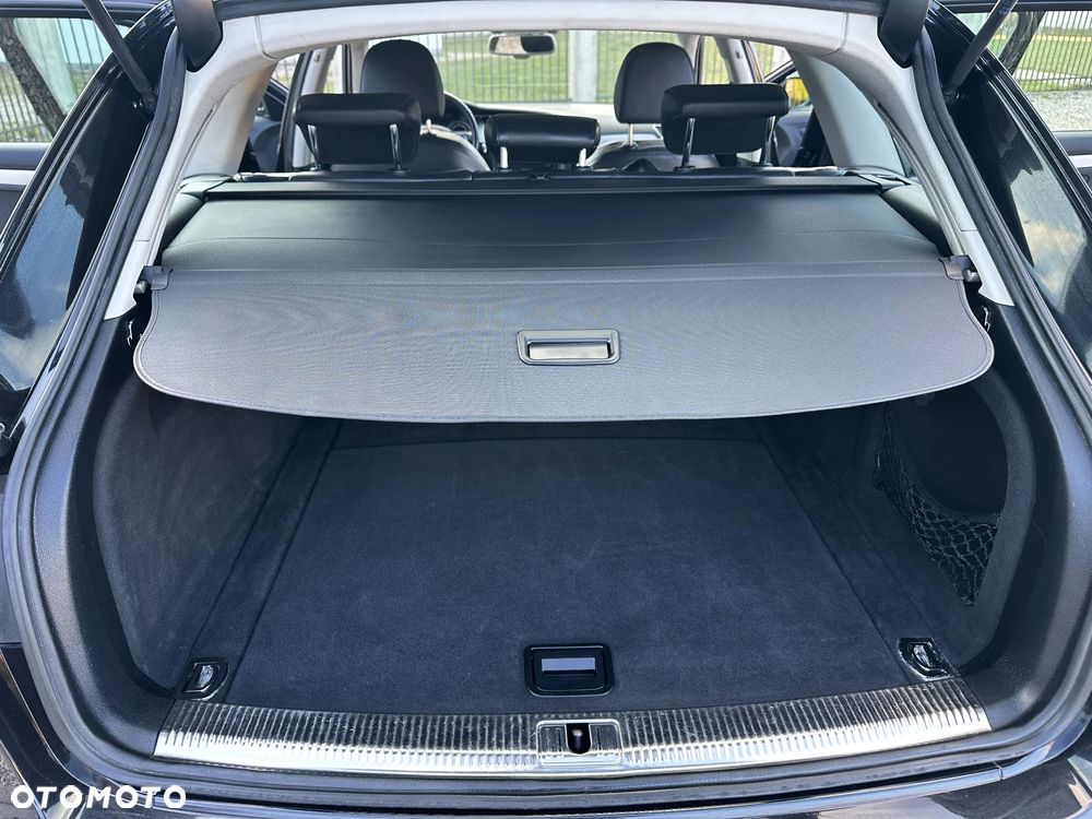 Audi A4 Avant 2.0 TDI ultra DPF Attraction - 23