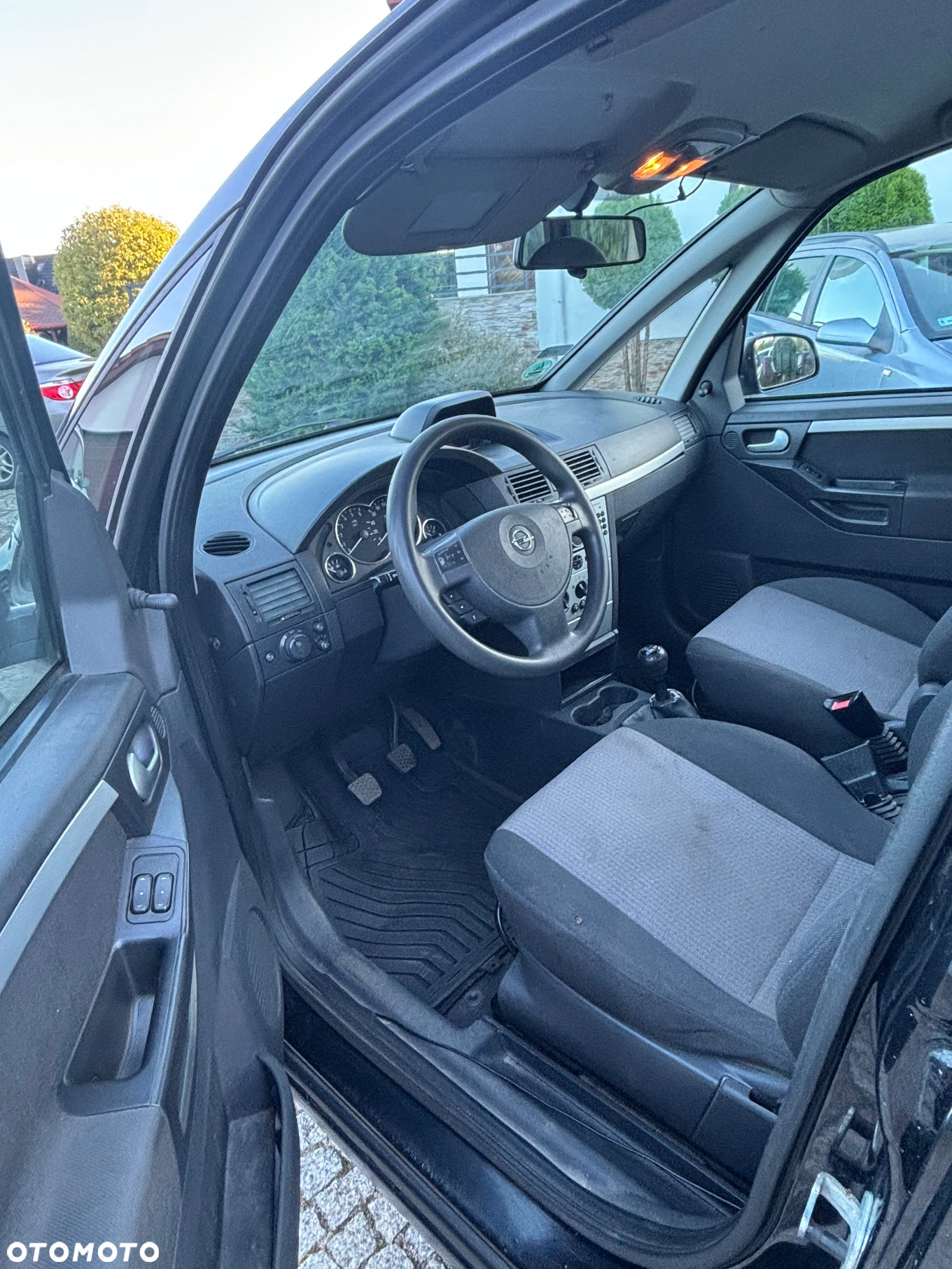 Opel Meriva 1.7 CDTI (Essentia) - 10