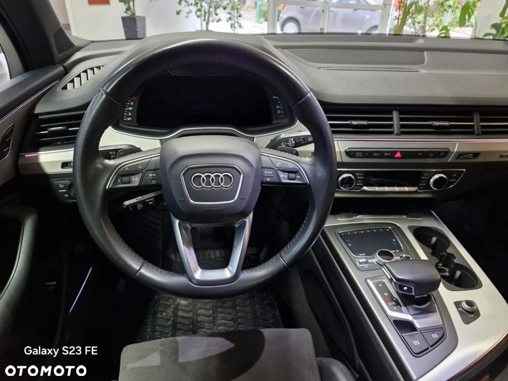 Audi Q7 - 13