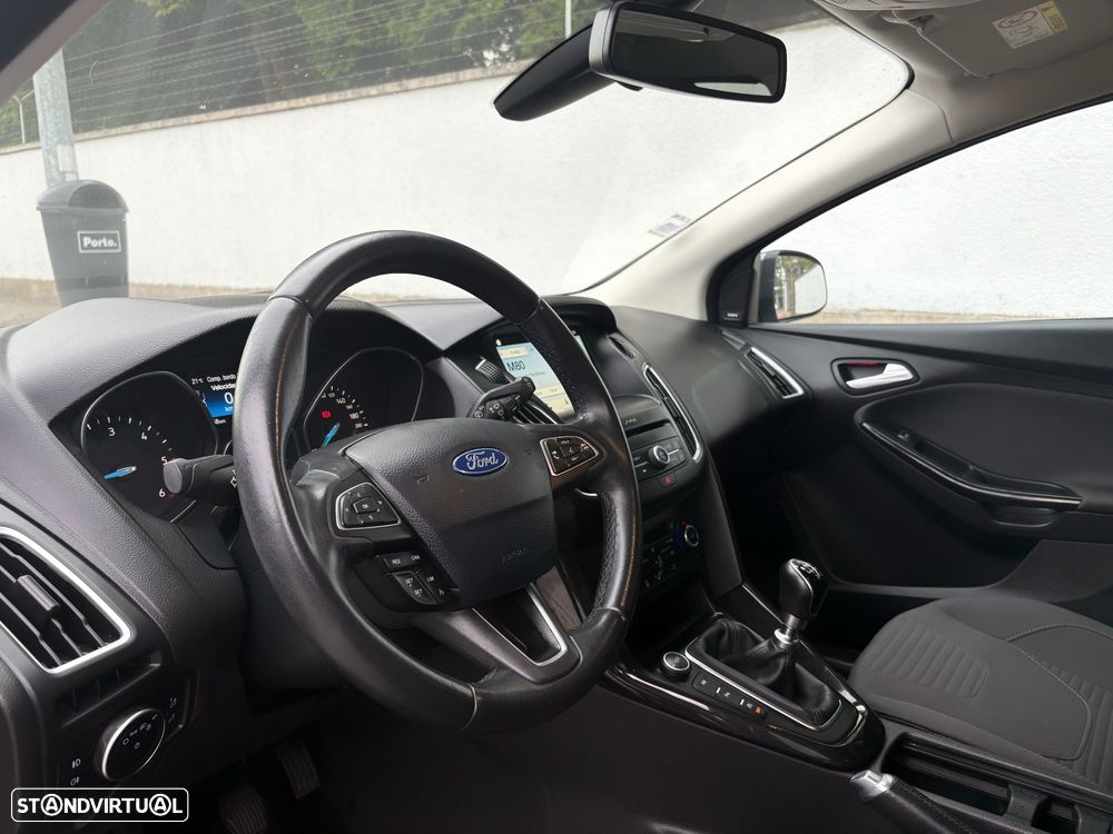 Ford Focus SW 1.5 TDCi Titanium - 17
