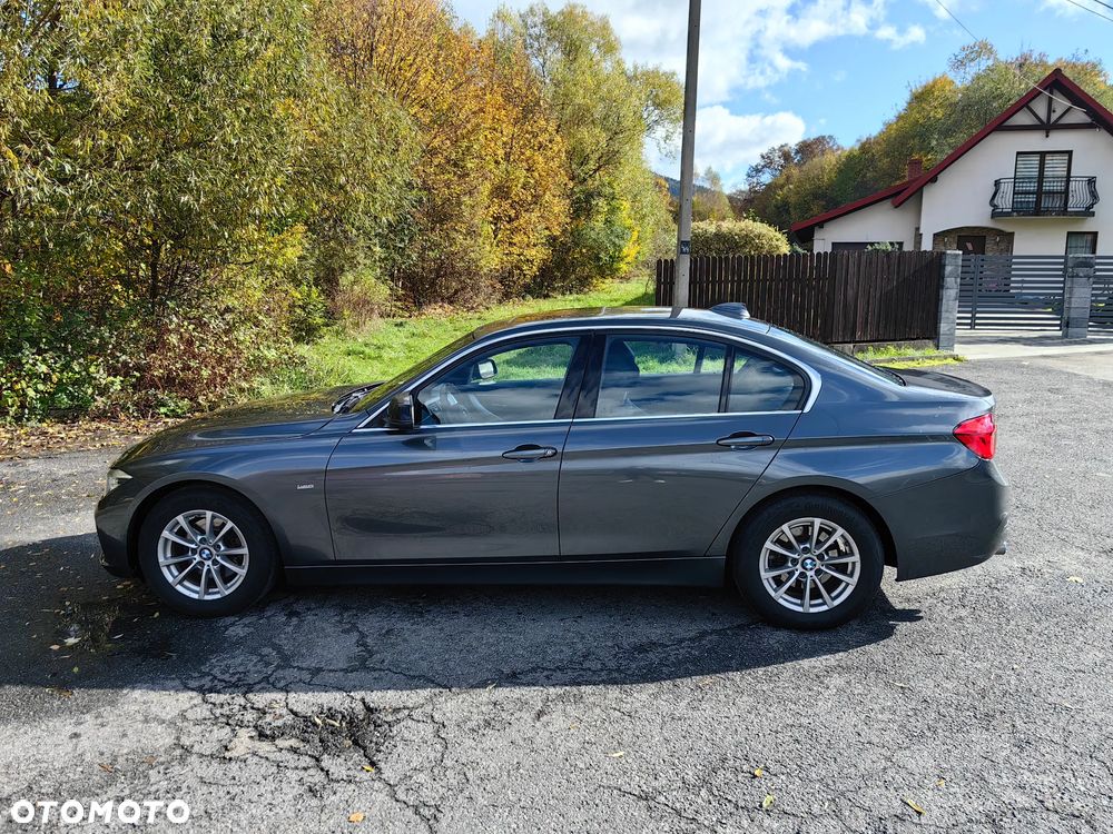 BMW Seria 3 320d Luxury Line - 10