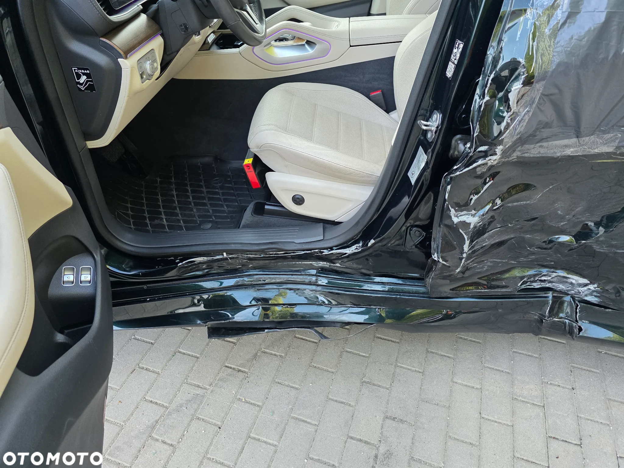 Mercedes-Benz GLE 300 d 4-Matic - 11