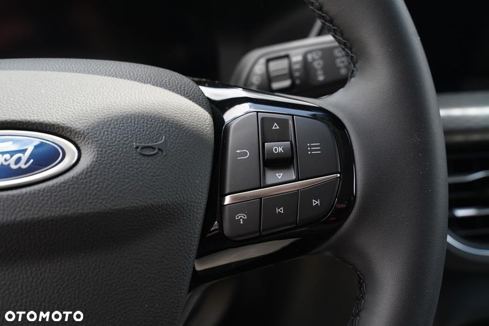 Ford Kuga 2.5 FHEV FWD Titanium eCVT - 19