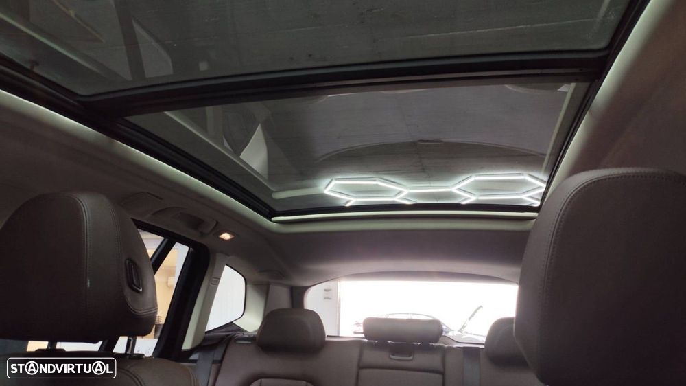 BMW iX3 Inspiring - 19