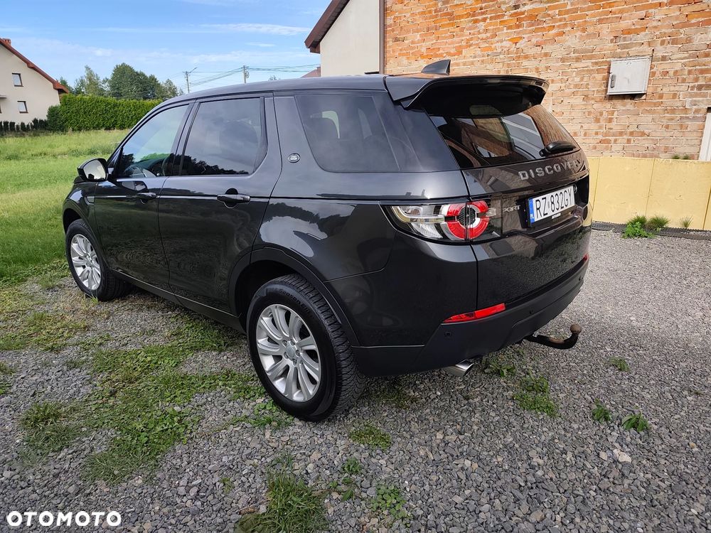 Land Rover Discovery Sport 2.0 TD4 SE - 2