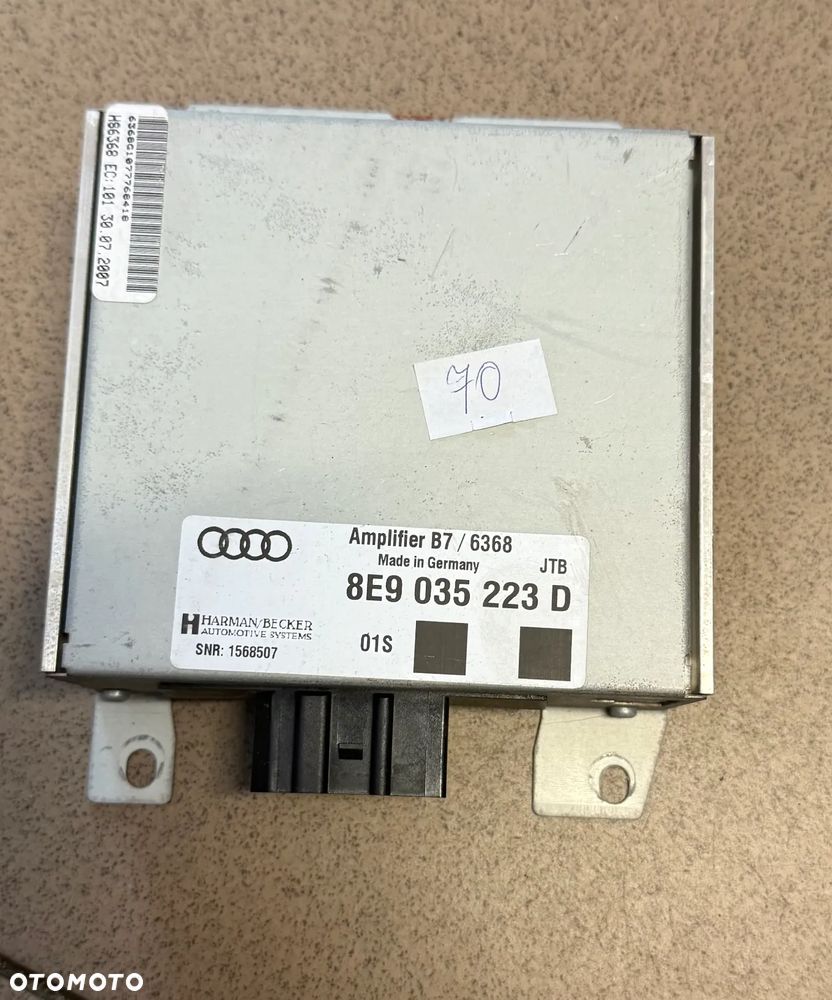 Wzmacniacz AUDI A4 8E9035223D - 1