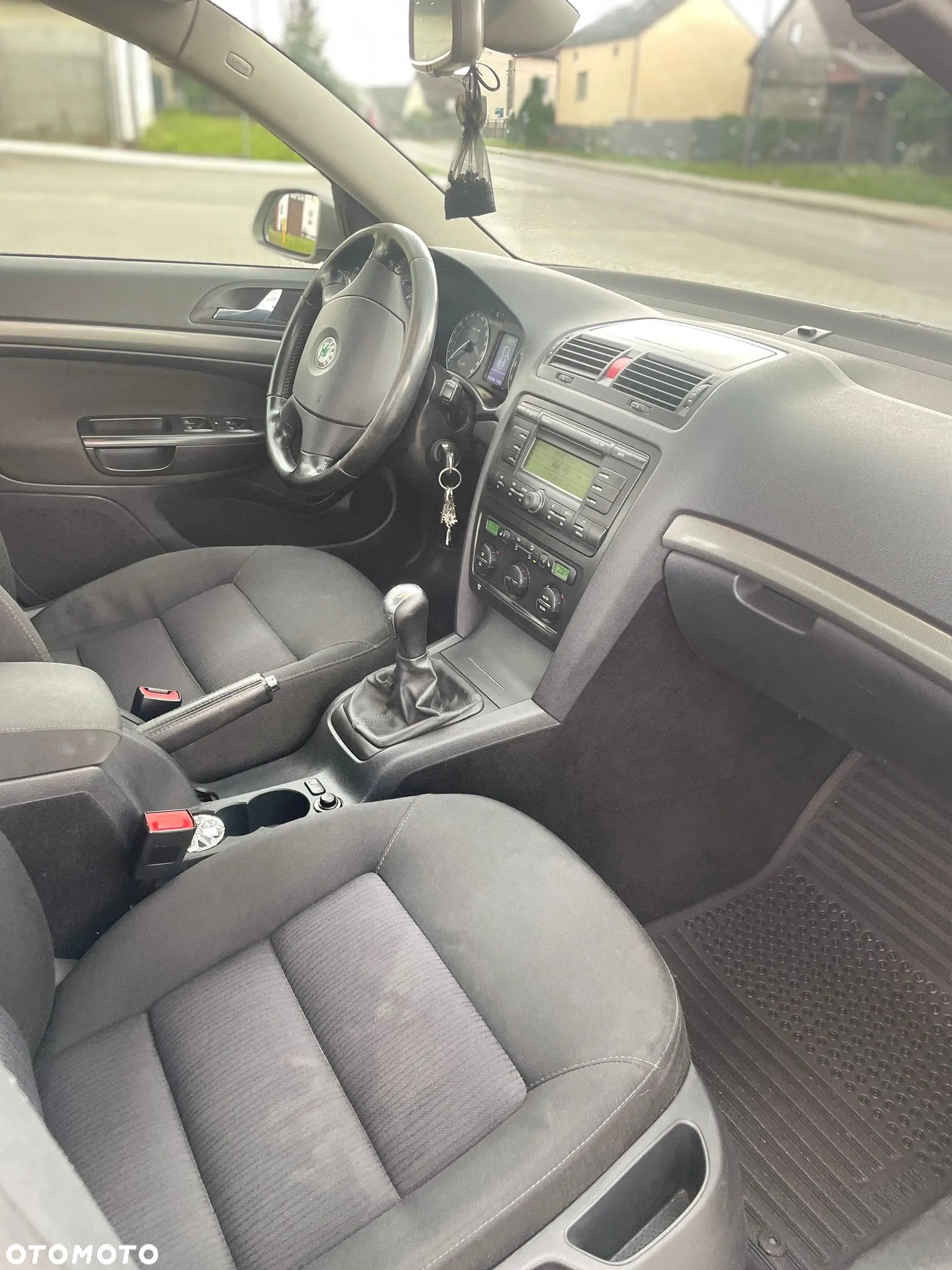 Skoda Octavia - 8