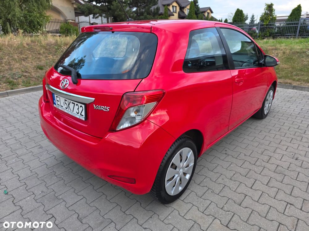 Toyota Yaris - 3