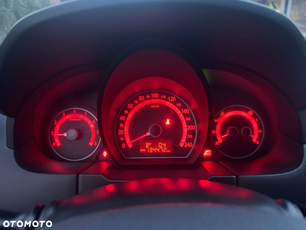Kia Ceed - 12