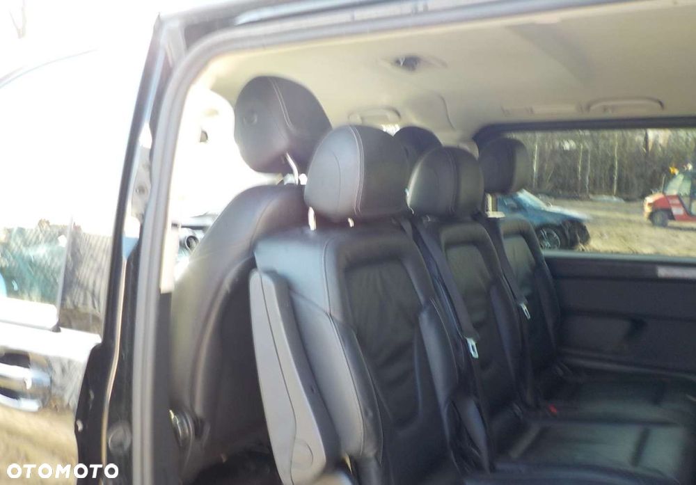 Mercedes-Benz Klasa V - 24