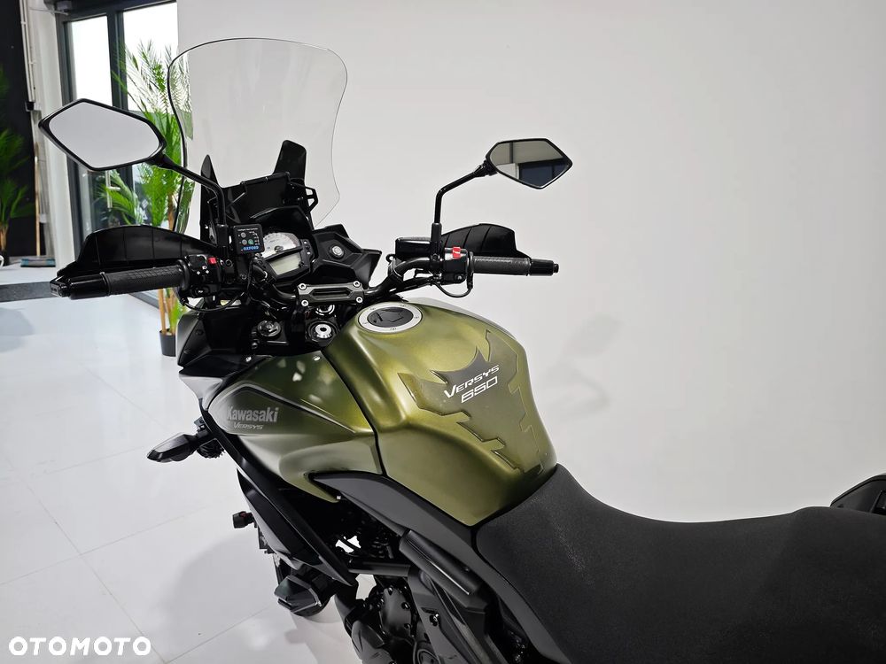 Kawasaki Versys 650 - 16