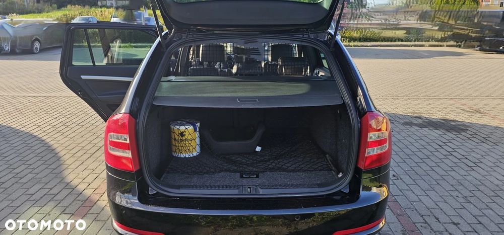 Skoda Octavia 2.0 TFSI RS - 17