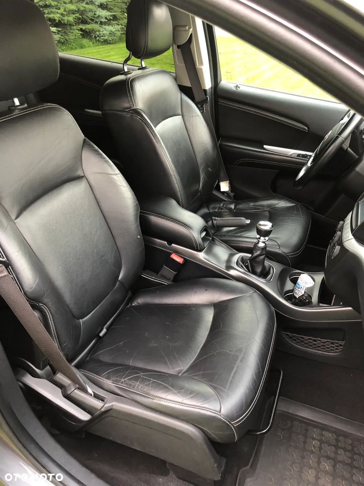 Fiat Freemont 2.0 Multijet Lounge - 16
