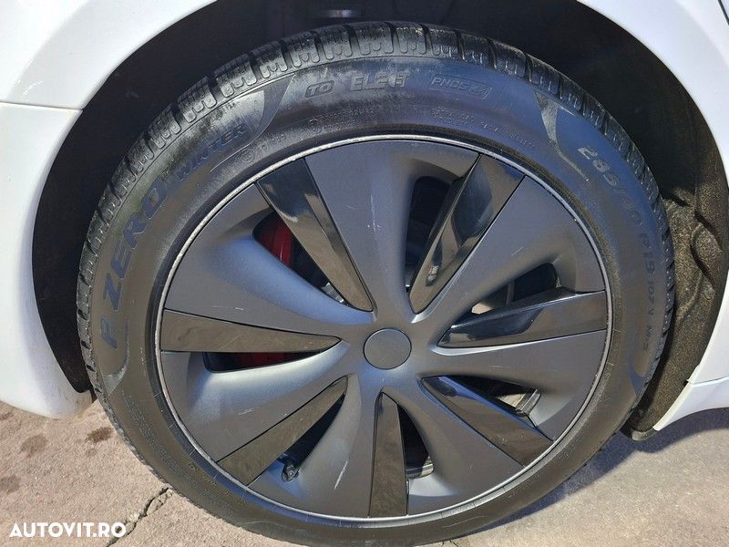 Tesla Model S Plaid - 17