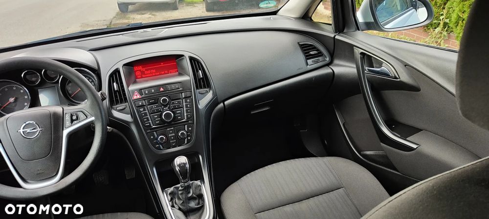 Opel Astra IV 1.3 CDTI Sport ecoFLEX - 19
