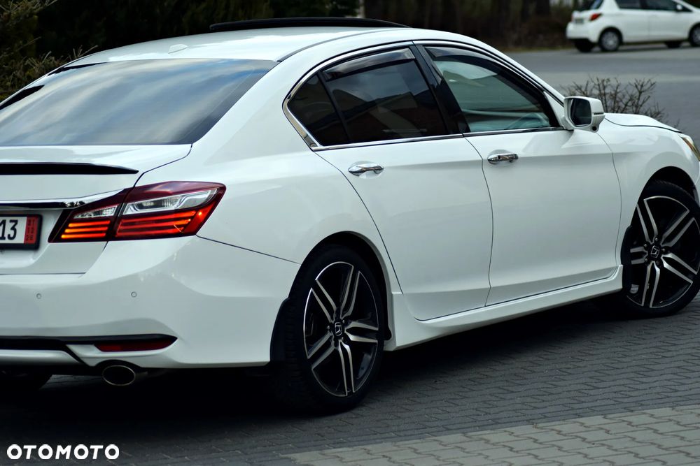 Honda Accord - 25