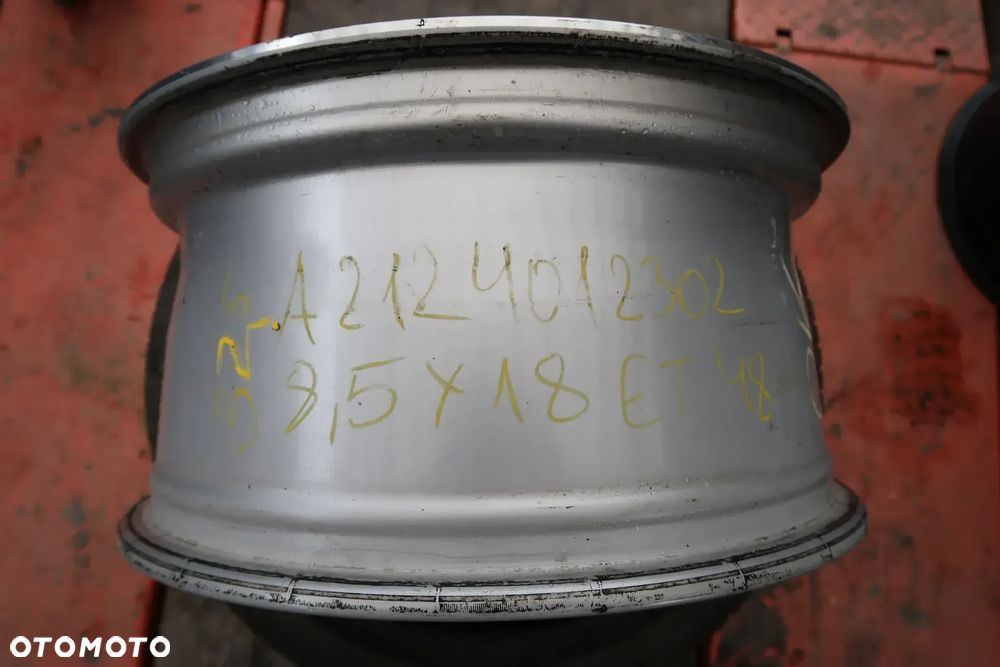 325 Felga Aluminiowa Mercedes A2124012300 8,5x18et48 - 7