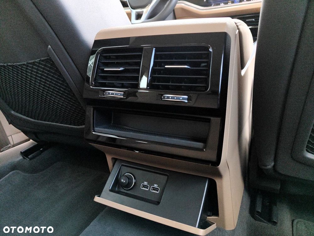 Volkswagen Touareg 3.0 V6 TDI SCR 4Mot - 14